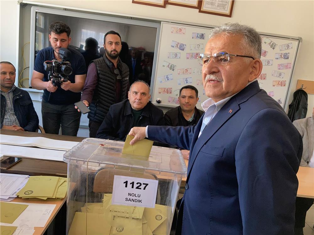Büyükkılıç, oyunu kullandı