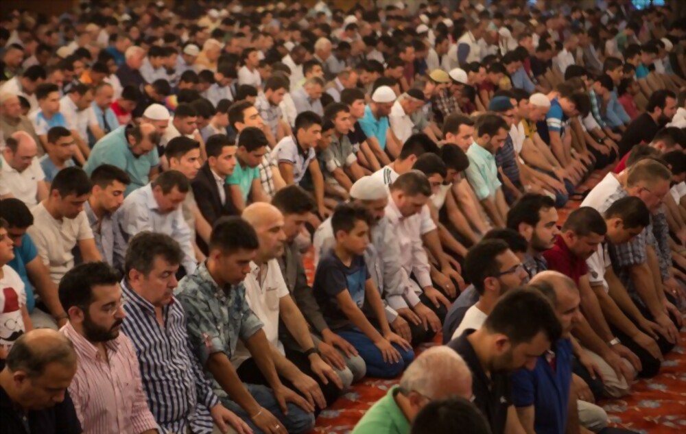 Kayseri'de ve ilçelerinde  bayram namazı saatleri