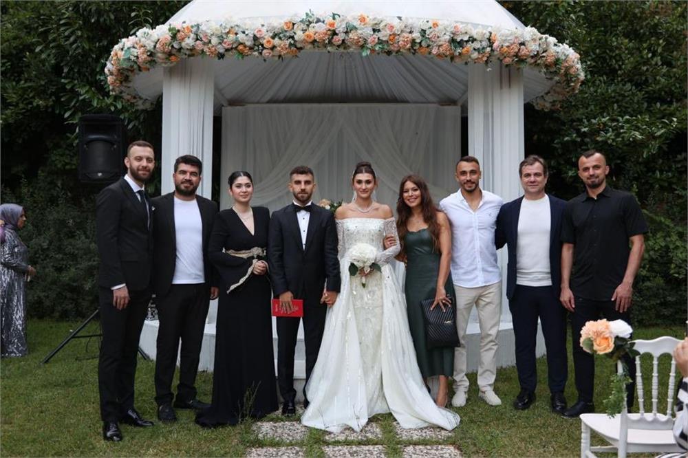 Ramazan Civelek dünya evine girdi