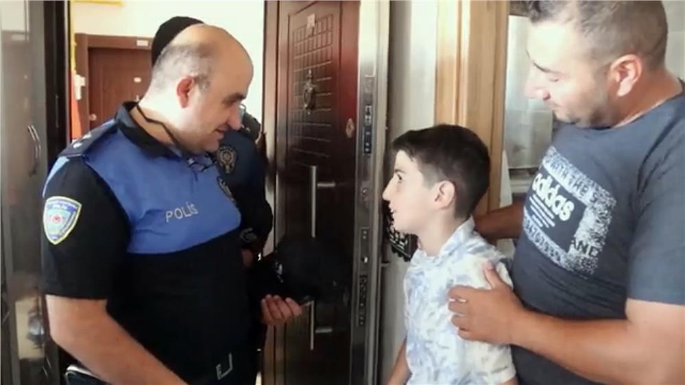 Kayseri polisinden alkışlanacak hareket Kayseri polisinden alkışlanacak hareket