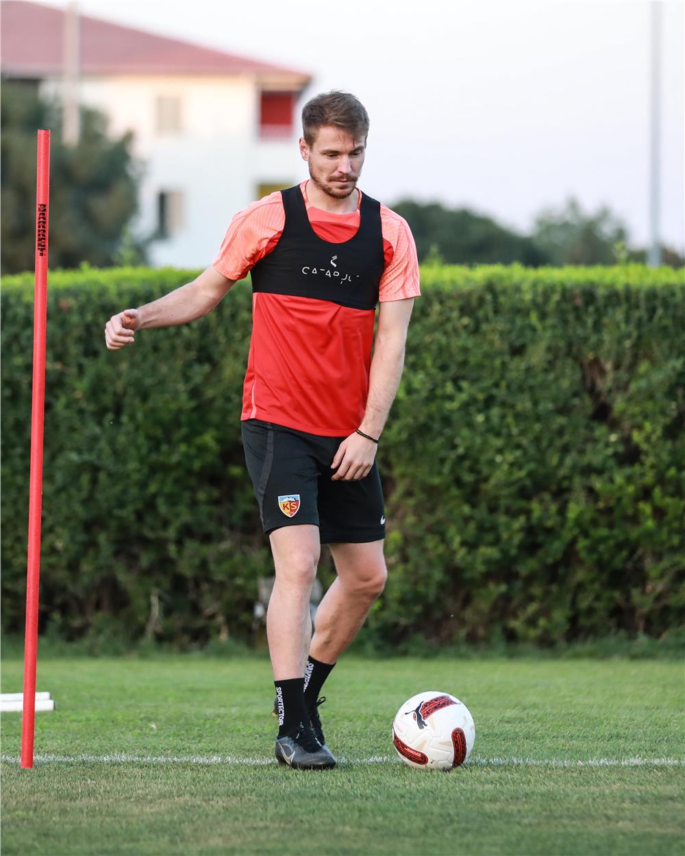 Kayserispor'da kaptanlar belli oldu! Kayserispor'da kaptanlar belli oldu!