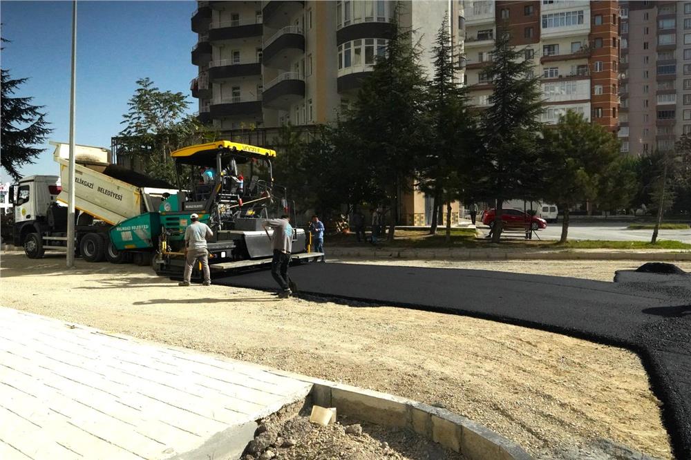 Belsin'de asfalt çalışması yapıldı