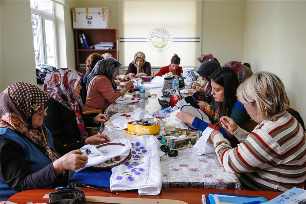 Destek Talas'tan üretim kadın girişimcilerden