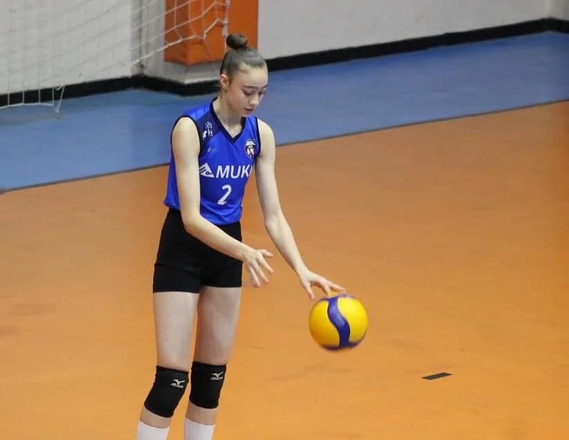 14 yaşındaki voleybolcuya U-18 Milli takım daveti 14 yaşındaki voleybolcuya U-18 Milli takım daveti