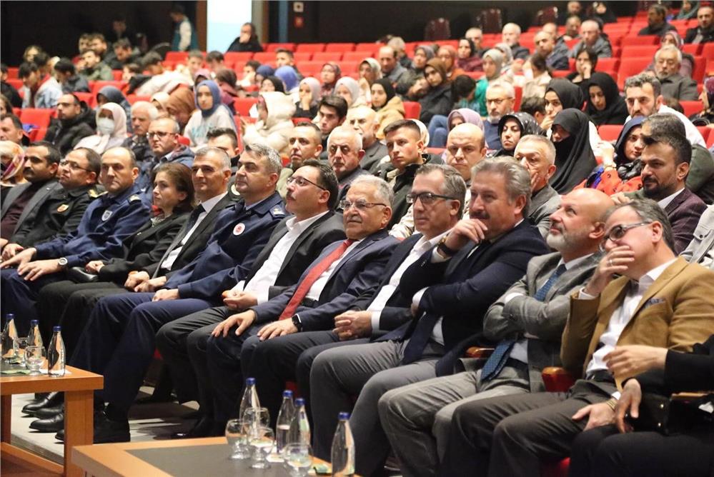 Valilik ve büyükşehir iş birliği ile Melik Mehmet Gazi’yi anma programı düzenlendi