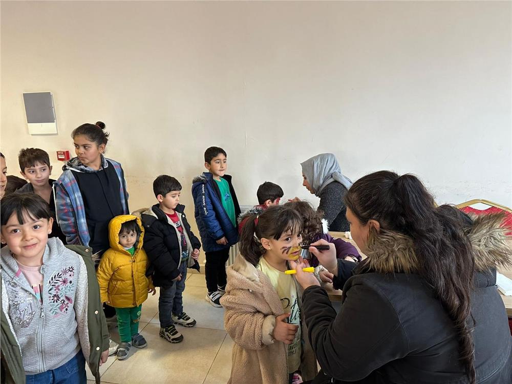 KAYMEK ilçelerdeki tatil şenliğinde 2 bin 500 çocuğa ulaştı KAYMEK ilçelerdeki tatil şenliğinde 2 bin 500 çocuğa ulaştı