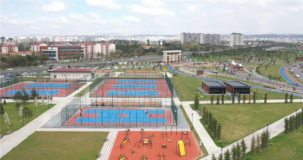 Başkan Büyükkılıç'tan sporseverlere müjde: Millet Bahçesi sabah 6'da kapılarını açıyor