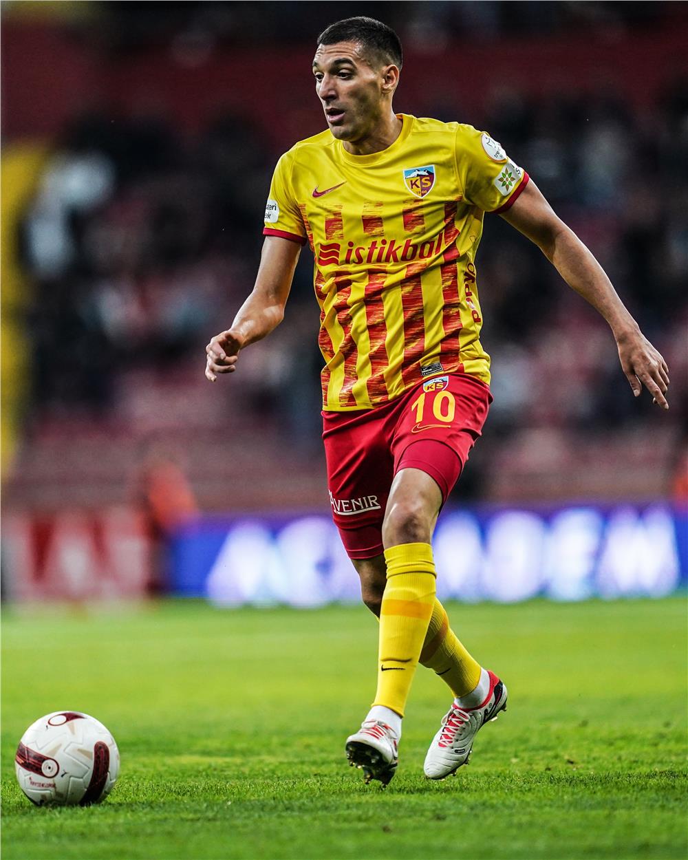 Mehdi Bourabia 2.golünü attı Mehdi Bourabia 2.golünü attı