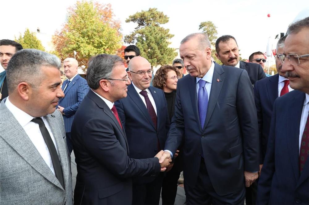 Başkan Özdoğan, AK Parti'nin kuruluş yıl dönümünü kutladı Başkan Özdoğan, AK Parti'nin kuruluş yıl dönümünü kutladı