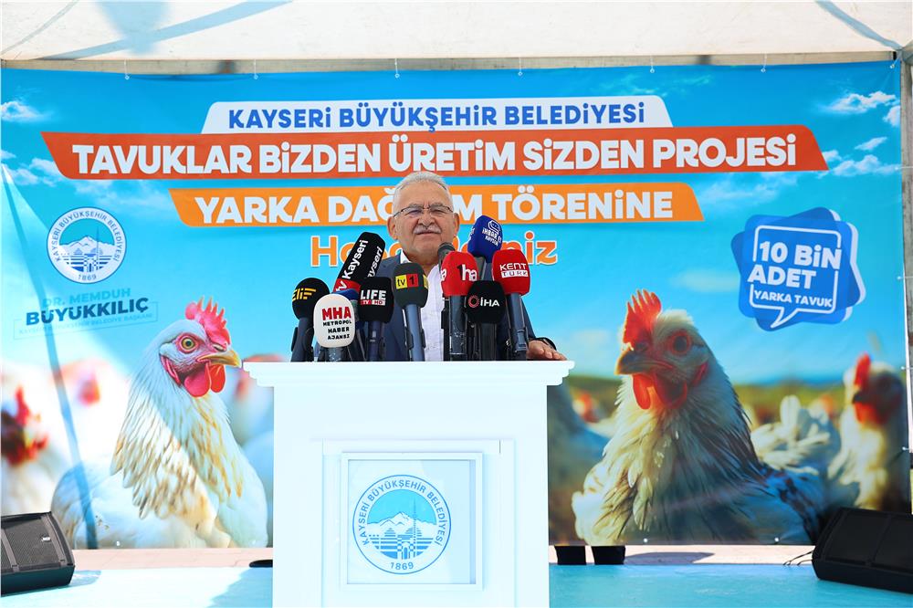 Başkan Büyükkılıç: “Tarımda da iyi bir noktaya geldiğimizi biliyoruz” Başkan Büyükkılıç: “Tarımda da iyi bir noktaya geldiğimizi biliyoruz”