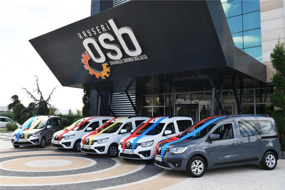 Kayseri OSB araç filosuna 5 yeni hizmet aracı ekledi Kayseri OSB araç filosuna 5 yeni hizmet aracı ekledi