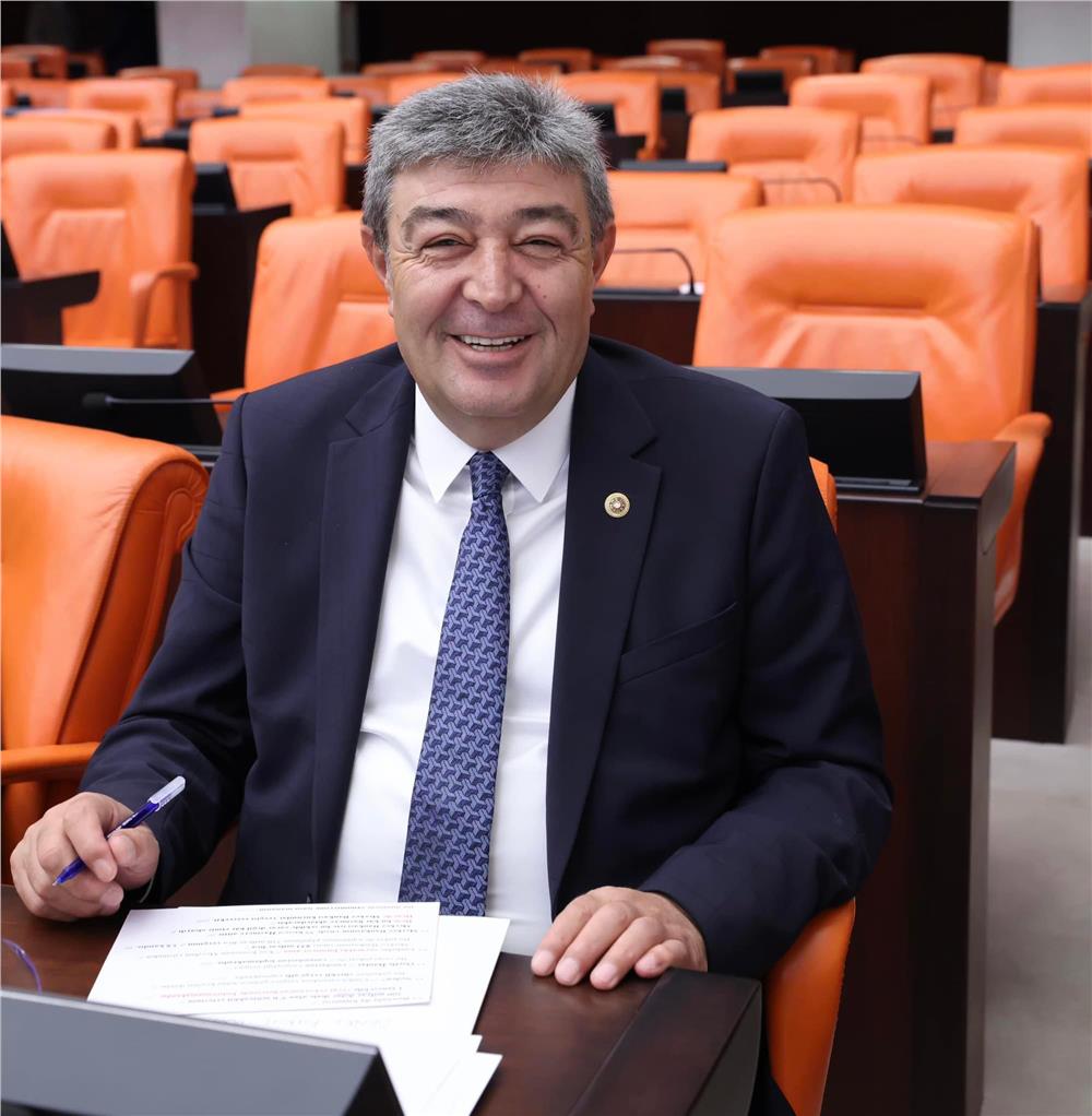 Dursun Ataş İyi Parti’den istifa etti Dursun Ataş İyi Parti’den istifa etti