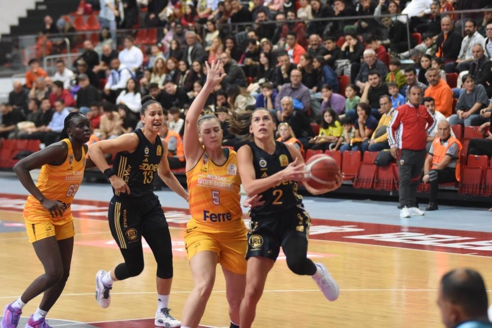 Melikgazi Basket 8 haftada 3 kez kazandı Melikgazi Basket 8 haftada 3 kez kazandı