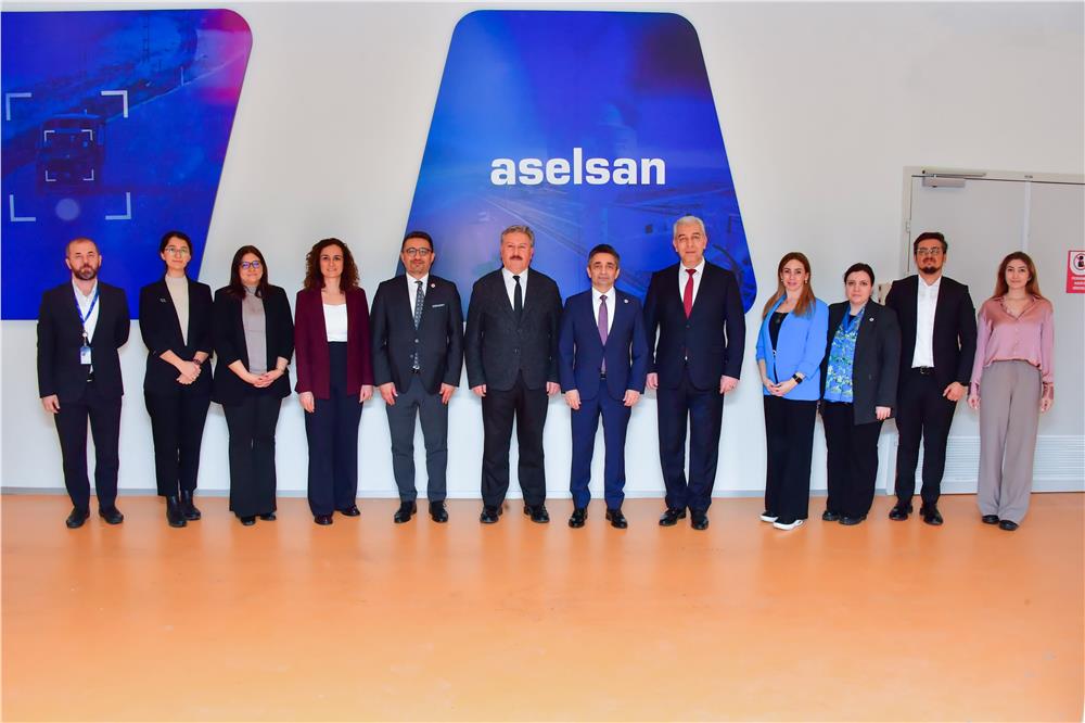 Başkan Palancıoğlu, savunma sanayi heyeti ile Ankara toplantı gerçekleştirdi Başkan Palancıoğlu, savunma sanayi heyeti ile Ankara toplantı gerçekleştirdi