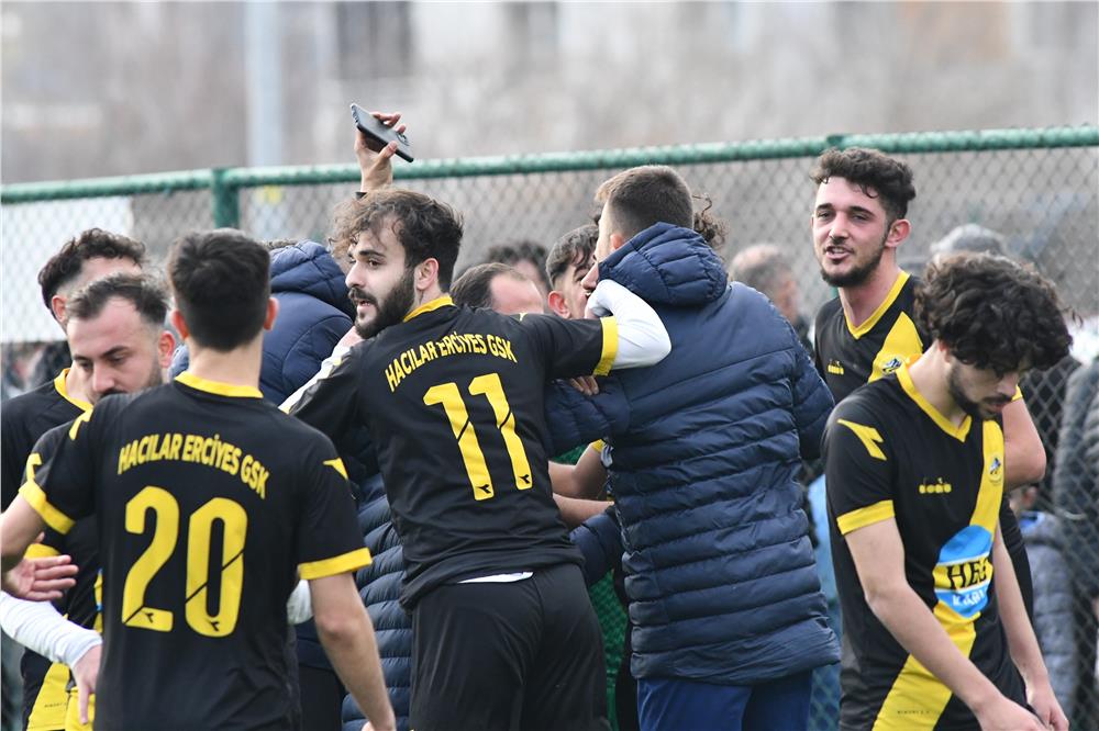 Kayseri Şeker Süper Amatör Küme: Amaratspor: 2 - Hacılar Erciyesspor: 3 Kayseri Şeker Süper Amatör Küme: Amaratspor: 2 - Hacılar Erciyesspor: 3