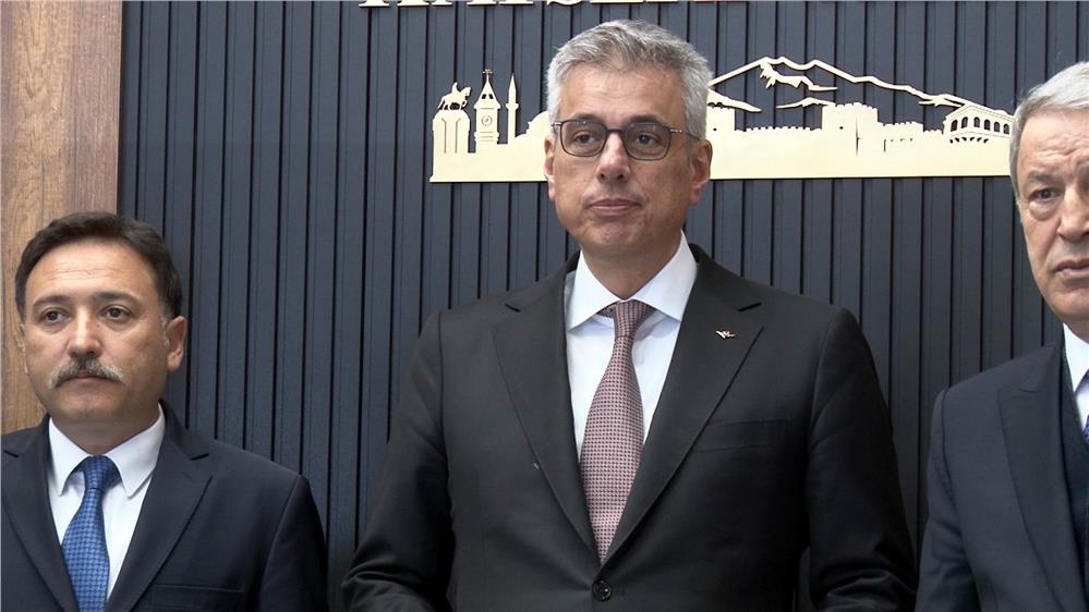 Bakan Memişoğlu: 37 bin sağlık çalışan için arkadaşlarımız planlamayı yapıyor Bakan Memişoğlu: 37 bin sağlık çalışan için arkadaşlarımız planlamayı yapıyor