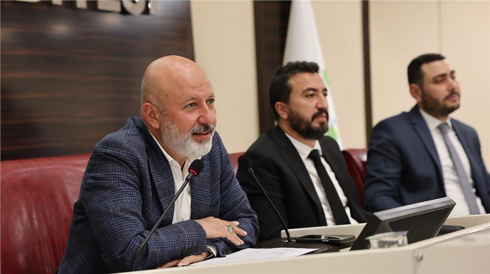 Başkan Çolakbayrakdar: Her kuruşu Kocasinanlıların hizmetine sunacağız Başkan Çolakbayrakdar: Her kuruşu Kocasinanlıların hizmetine sunacağız