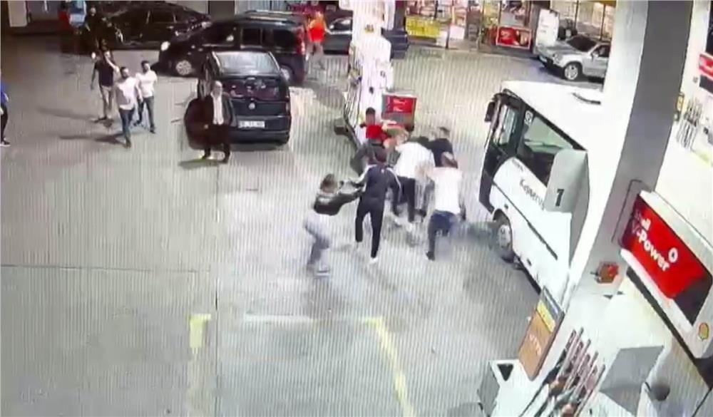 Servisçi dayağı kamerada Servisçi dayağı kamerada