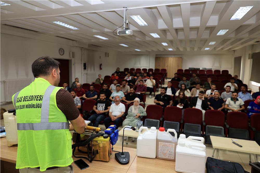 Talas Belediyesi’nden biyosidal eğitimine uzman desteği Talas Belediyesi’nden biyosidal eğitimine uzman desteği