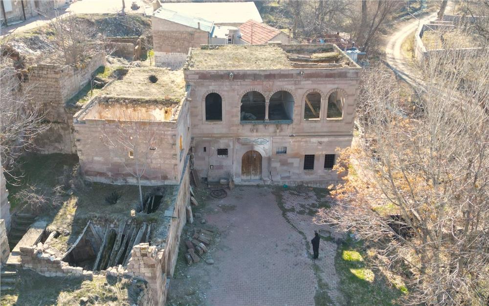 Bağpınar'daki tarihi konak için çalışmalar başladı Bağpınar'daki tarihi konak için çalışmalar başladı