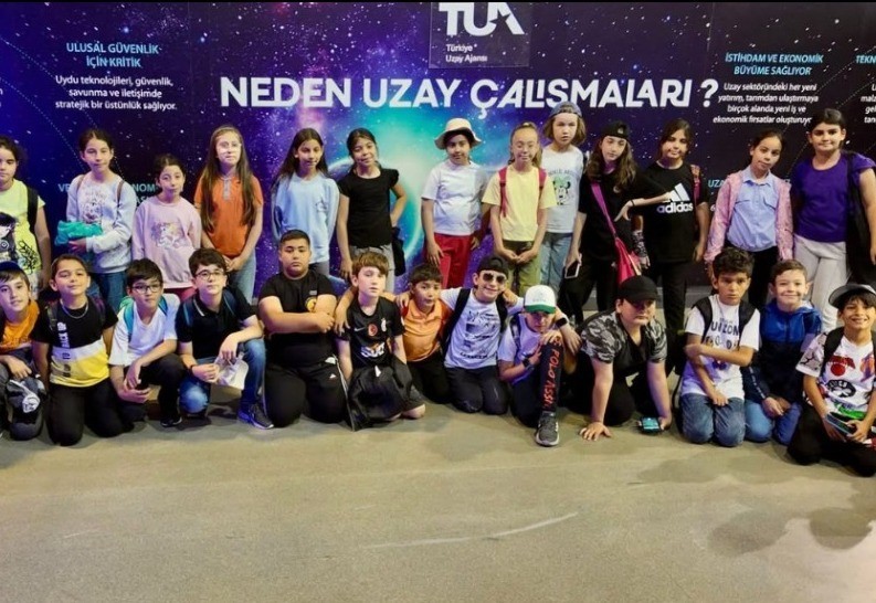 Büyükşehirin iki özel sergisine bilim meraklılarından yoğun ilgi Büyükşehirin iki özel sergisine bilim meraklılarından yoğun ilgi