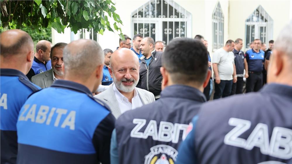 Çolakbayrakdar: Zabıta ekibimiz, şehrin huzuruna katkı sağlıyor Çolakbayrakdar: Zabıta ekibimiz, şehrin huzuruna katkı sağlıyor