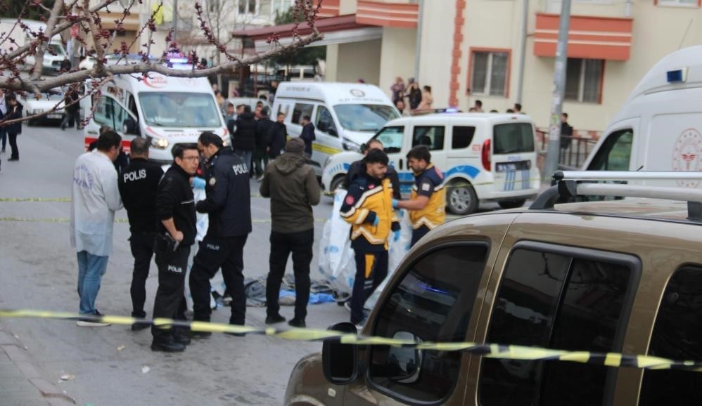 İstinaf, dayak yediği eniştesinin üzerinden araçla geçen şahsa verilen cezayı çok buldu İstinaf, dayak yediği eniştesinin üzerinden araçla geçen şahsa verilen cezayı çok buldu