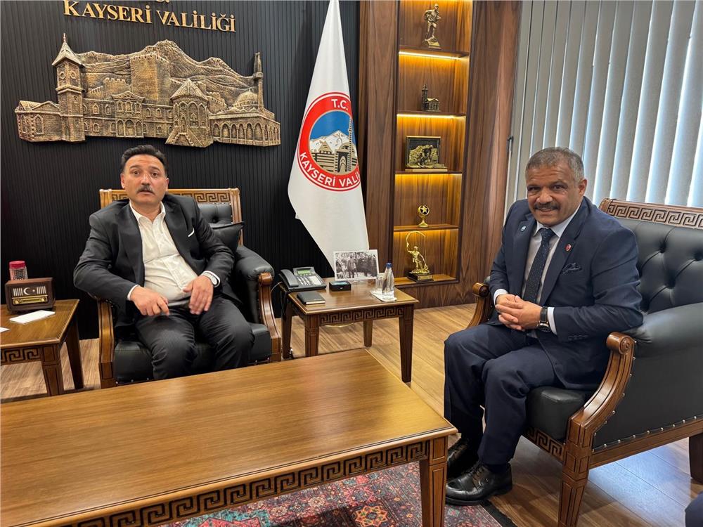 Kayseri AK-İB'i bağrına bastı Kayseri AK-İB'i bağrına bastı