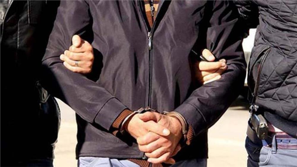Kayseri'de FETÖ operasyonu: 2 gözaltı Kayseri'de FETÖ operasyonu: 2 gözaltı