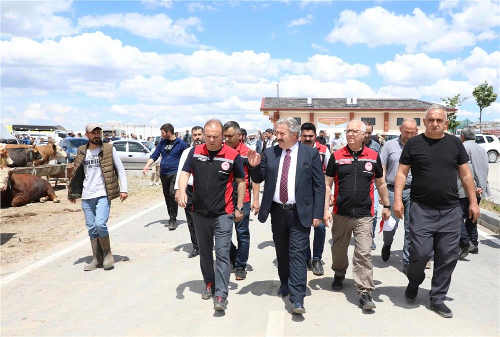 Melikgazi'de Kurban Pazar Yerleri hazır Melikgazi'de Kurban Pazar Yerleri hazır