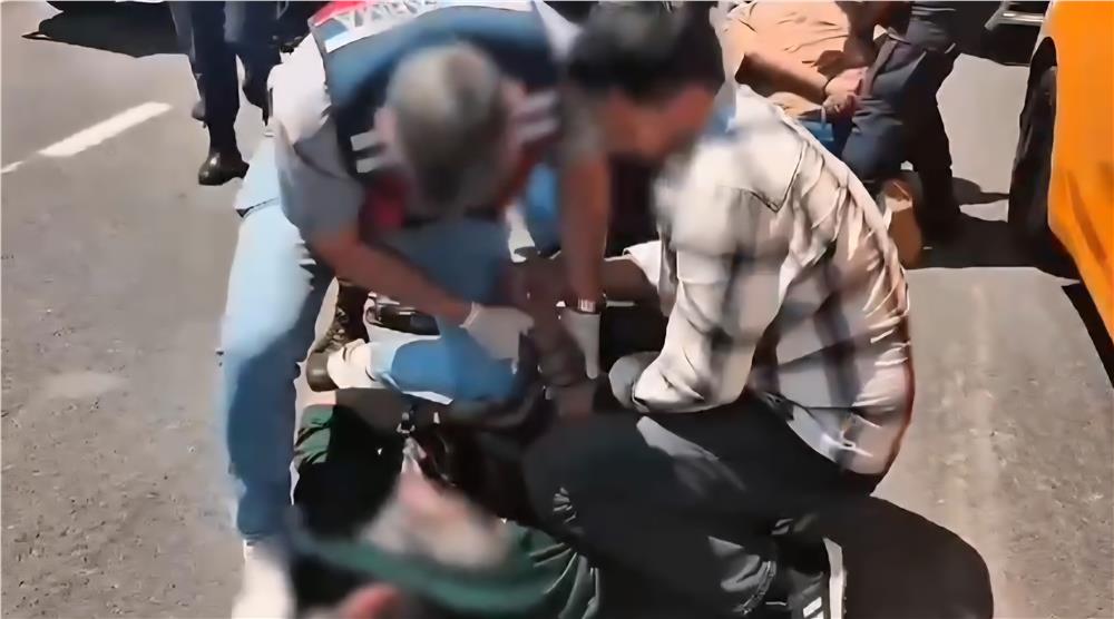 Mide ve bağırsaklarından uyuşturucu çıktı Mide ve bağırsaklarından uyuşturucu çıktı