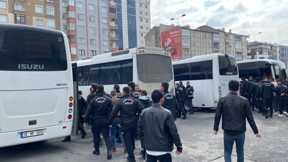 ‘Yılanlar Grubu’na 5 tahliye ‘Yılanlar Grubu’na 5 tahliye