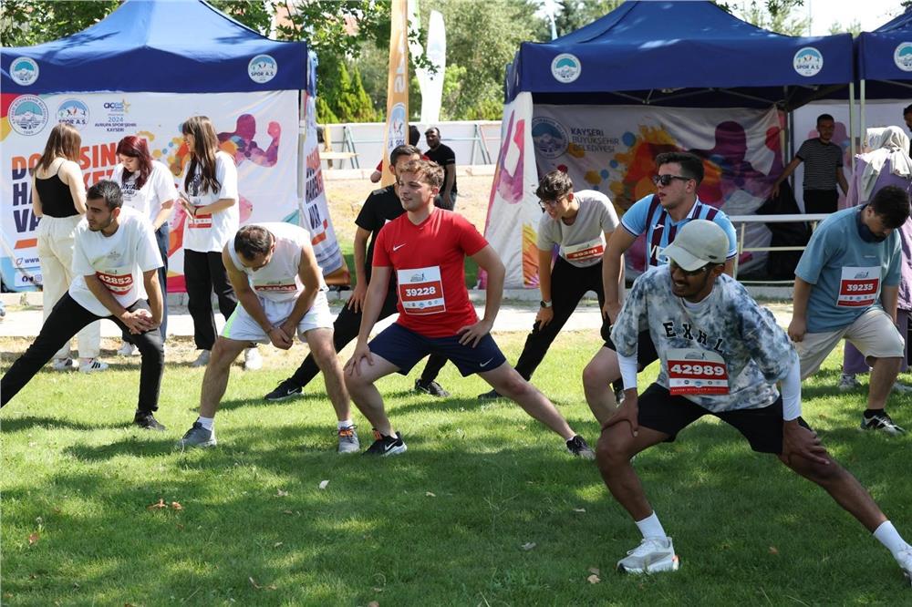 Büyükşehir, 15 Temmuz’un unutulmaz direnişini koşarak andı Büyükşehir, 15 Temmuz’un unutulmaz direnişini koşarak andı