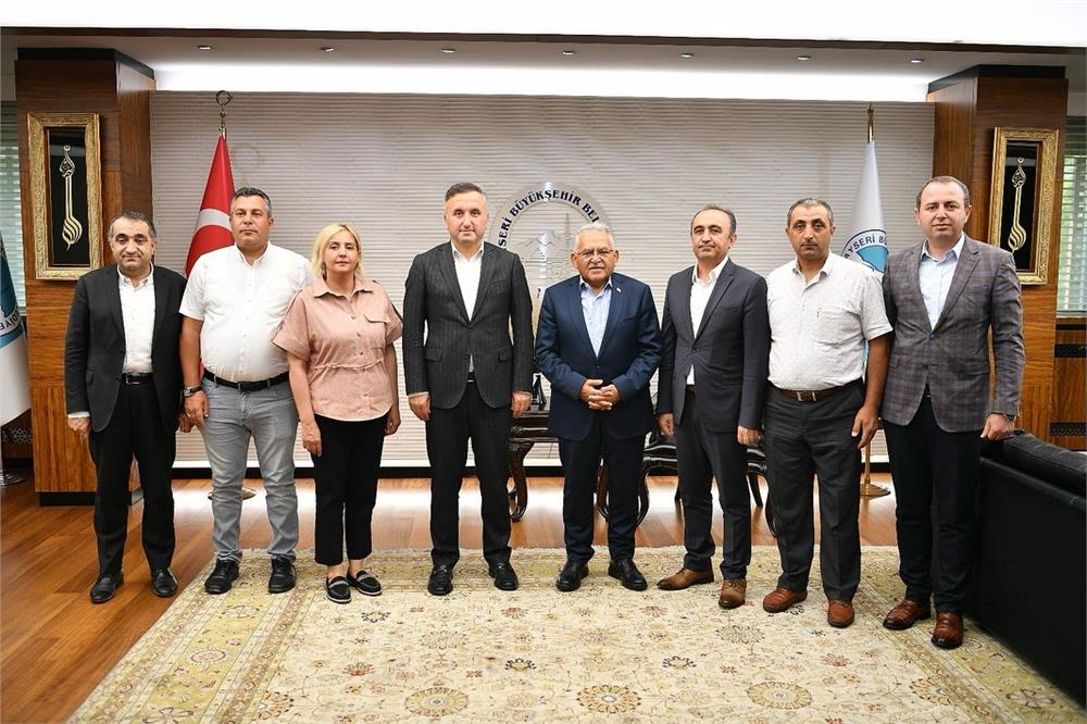 Eğitime güç veren Başkan Büyükkılıç'a eğitim camiasından teşekkür