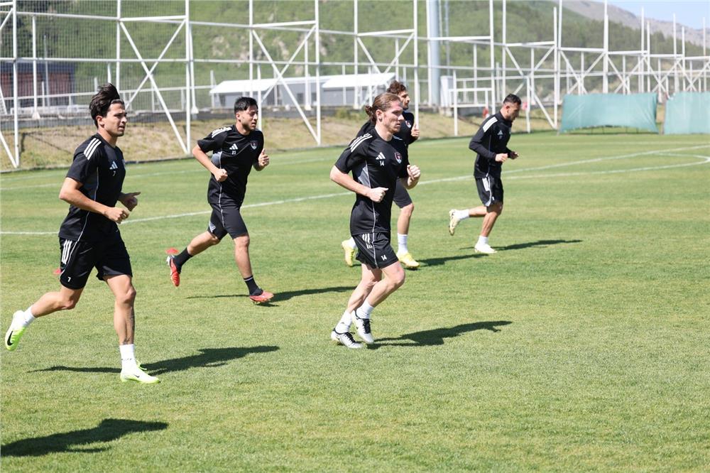 Erciyes Yüksek İrtifa Kamp Merkezi, Türkiye’ye örnek oluyor Erciyes Yüksek İrtifa Kamp Merkezi, Türkiye’ye örnek oluyor