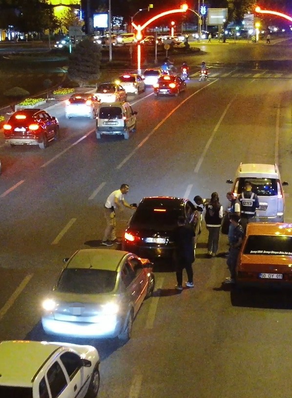 Kayseri'de aranan 57 kişi yakalandı