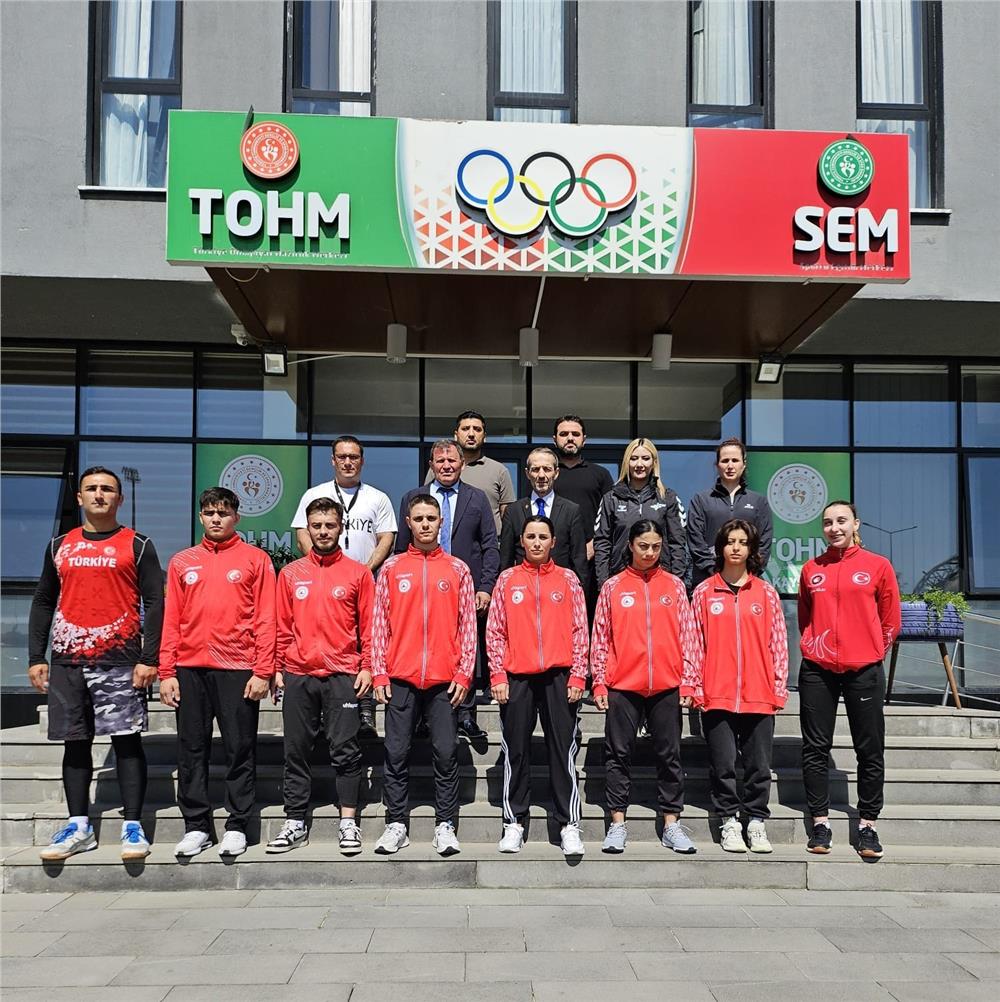 Türkiye Wushu Kung Fu Federasyonu Başkanı Akyüz, Kayseri