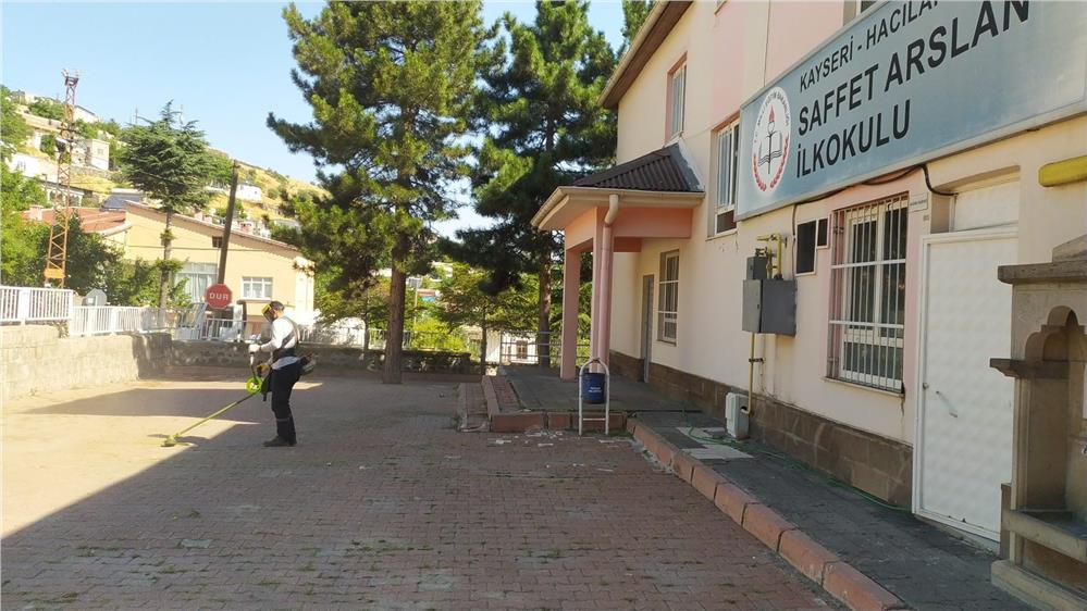 Başkan Özdoğan: Çocuklarımız yeni döneme tertemiz okullarda başlayacak