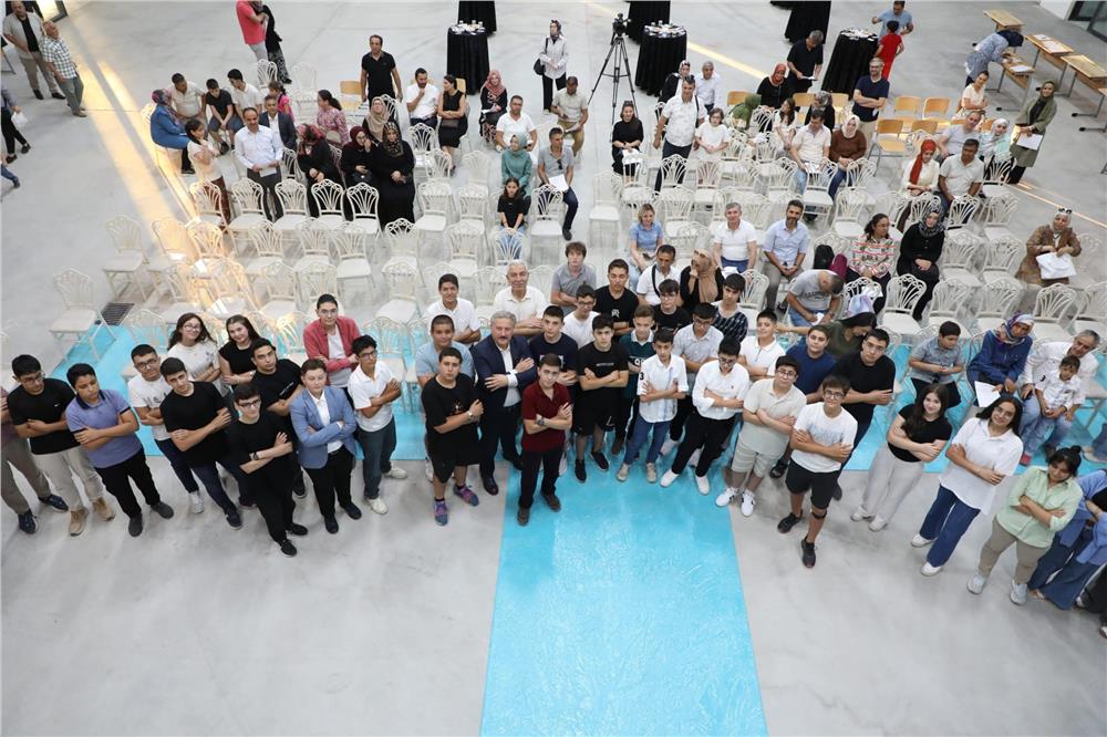 Başkan Palancıoğlu; Havacılık Lisesi'nin yeni öğrencileriyle tanıştı Başkan Palancıoğlu; Havacılık Lisesi'nin yeni öğrencileriyle tanıştı