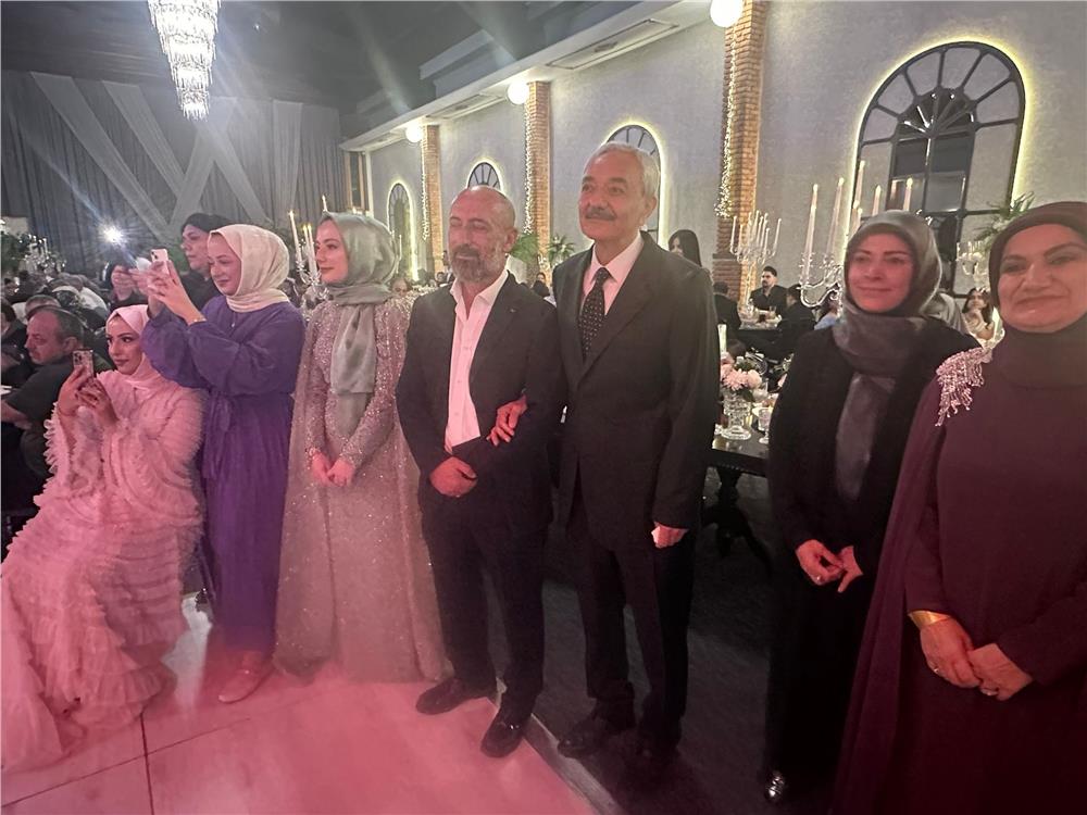 Kasım Akçil’in mutlu günü Kasım Akçil’in mutlu günü