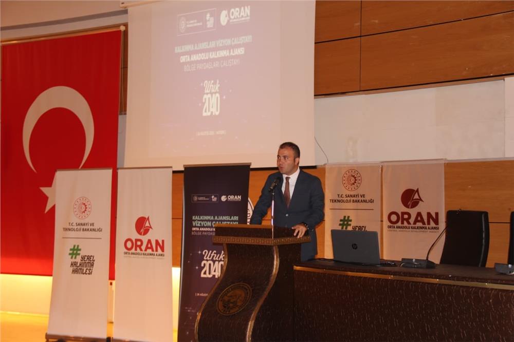 Kayseri’de Ufuk 2040 Kalkınma Vizyonu Çalıştayı Tamamlandı Kayseri’de Ufuk 2040 Kalkınma Vizyonu Çalıştayı Tamamlandı