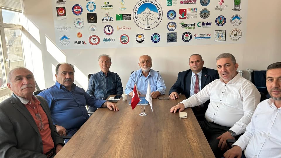 Valilerin Ayırım Yapmadan Görüşme Ve Kabul Yetkileri Vardır Valilerin Ayırım Yapmadan Görüşme Ve Kabul Yetkileri Vardır