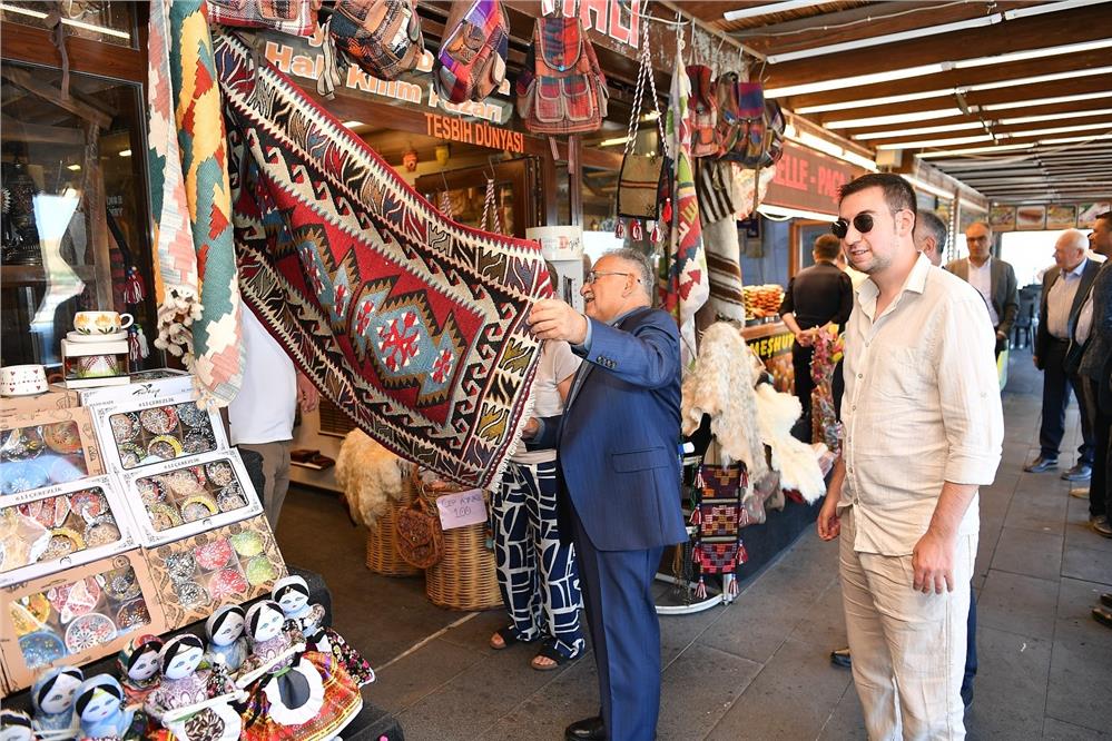 Başkan Büyükkılıç, Erciyes’teki Yatırımları Ve Dünya Tenis Turu’nu İnceledi