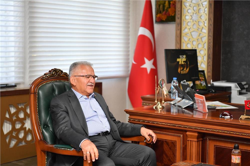 Başkan Büyükkılıç’tan Karayolları 6. Bölge Müdürlüğü’ne Ziyaret Başkan Büyükkılıç’tan Karayolları 6. Bölge Müdürlüğü’ne Ziyaret