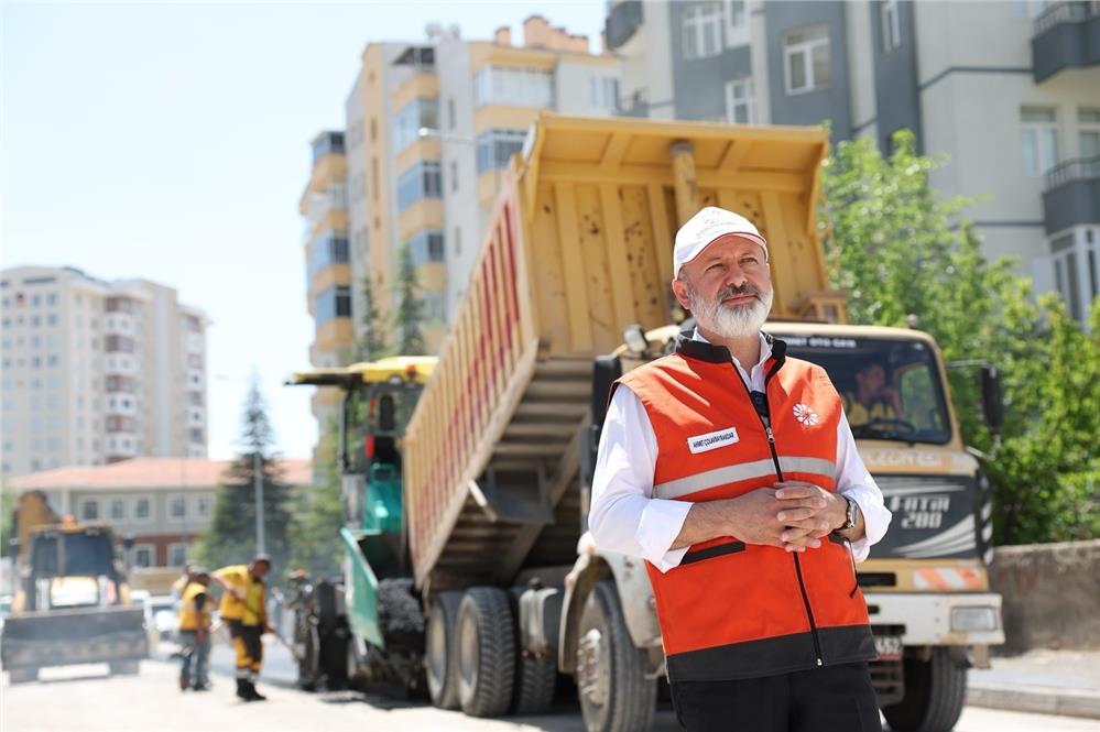 Başkan Çolakbayrakdar, Yerli ve milli, Türkiye’nin en güçlü asfalt plentiyle rekorlara koşuyoruz