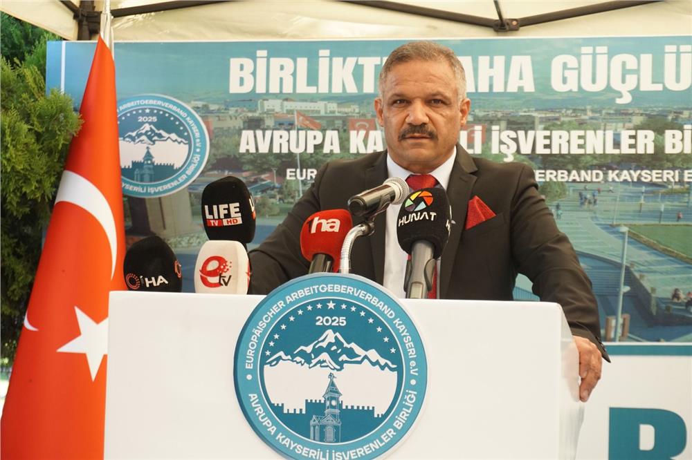 Başkan Hızar: Birlikte Tarih Yazıyoruz, Oyunbozanlara Yer Yok Başkan Hızar: Birlikte Tarih Yazıyoruz, Oyunbozanlara Yer Yok