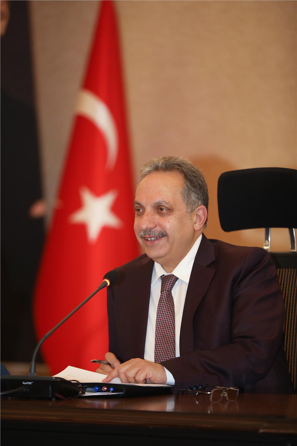 Başkan Mustafa Yalçın: Peygamberimizin dünyaya gelişi insanlık tarihinin dönüm noktalarından biridi Başkan Mustafa Yalçın: Peygamberimizin dünyaya gelişi insanlık tarihinin dönüm noktalarından biridi