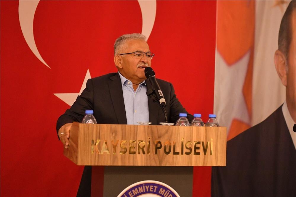 Büyükkılıç: Gazilerin fedakârlıklarıyla vatanın her karışında izlerimiz var