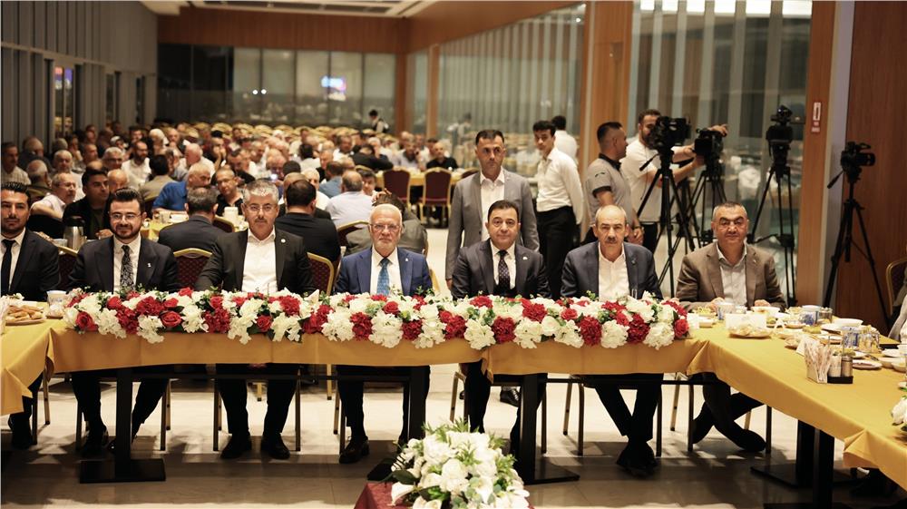 Elitaş: Güneş enerjisiyle ilgili devrim niteliğinde kanunlar çıkardık Elitaş: Güneş enerjisiyle ilgili devrim niteliğinde kanunlar çıkardık