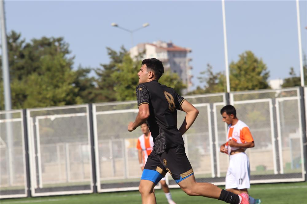 Talas Belediyespor’un Golcüsü Mahir Işkın Sezona 2 Golle Başladı